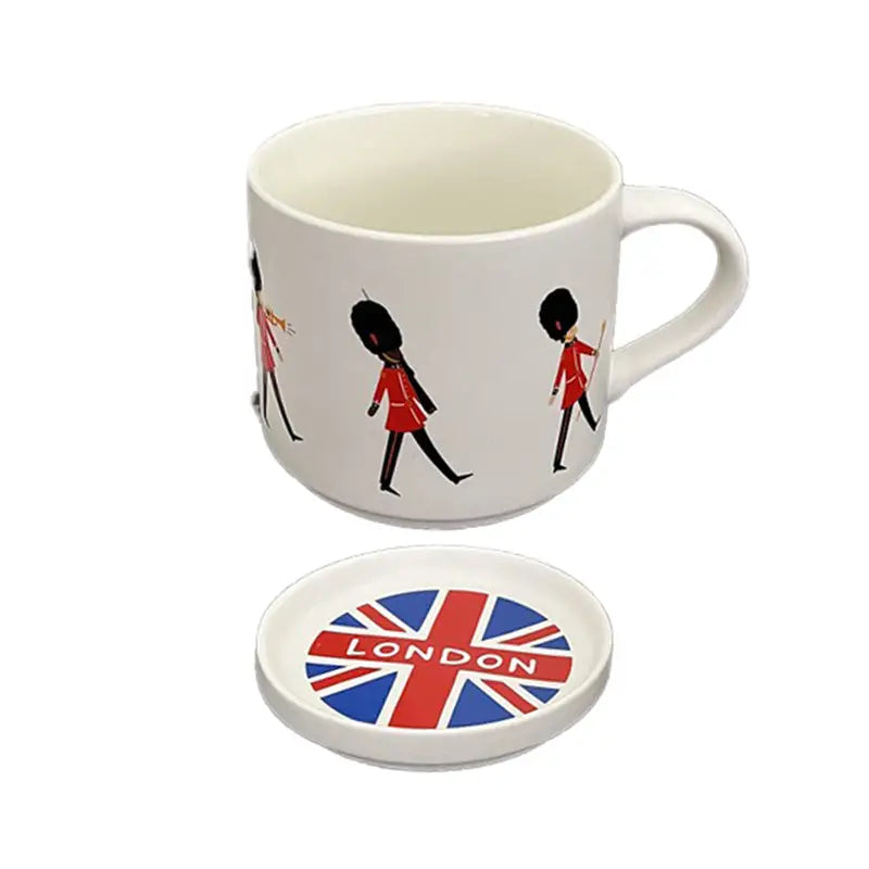 London Souvenir London Guardsman Porcelain Mug & Coaster Lid Set
