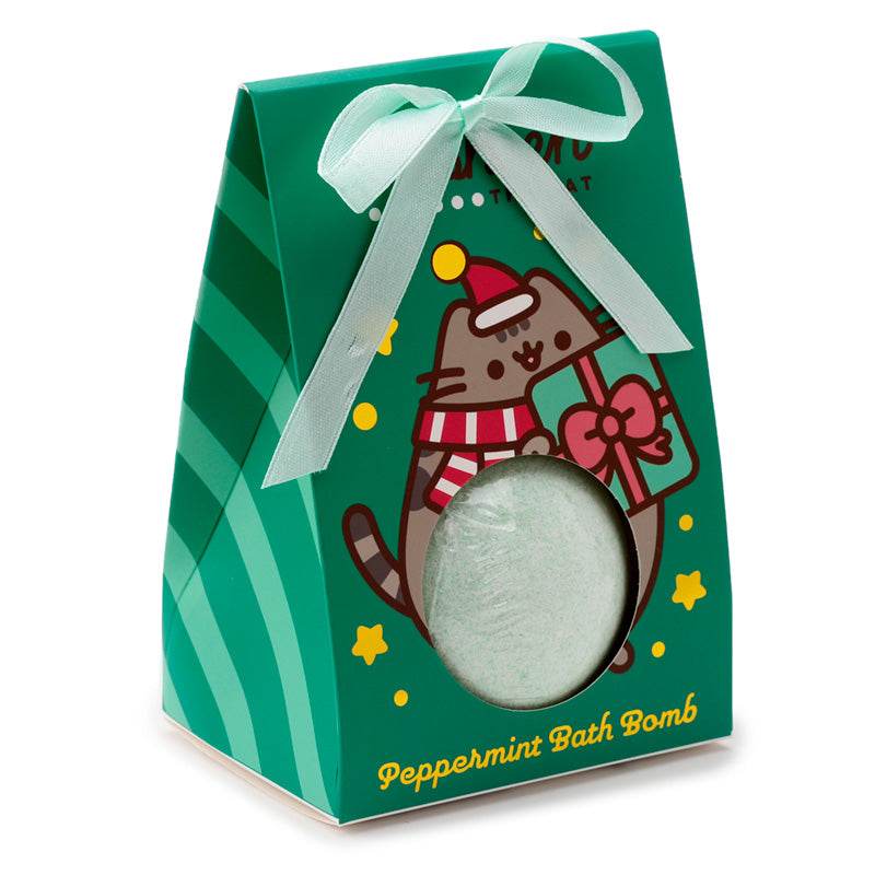 Christmas Pusheen the Cat Bath Bomb in Gift Box - Gift Arch