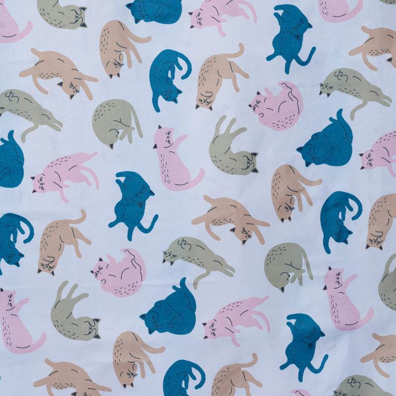 Cat's Life Picnic Blanket - Gift Arch