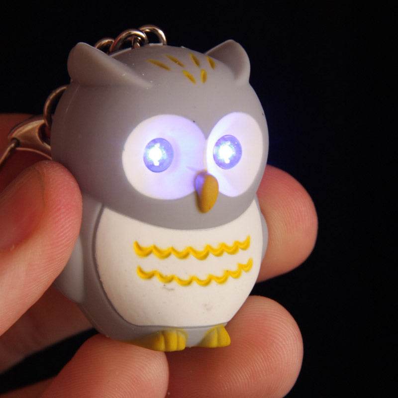 Hooting Owl LED Keyring with Sound - Gift Arch