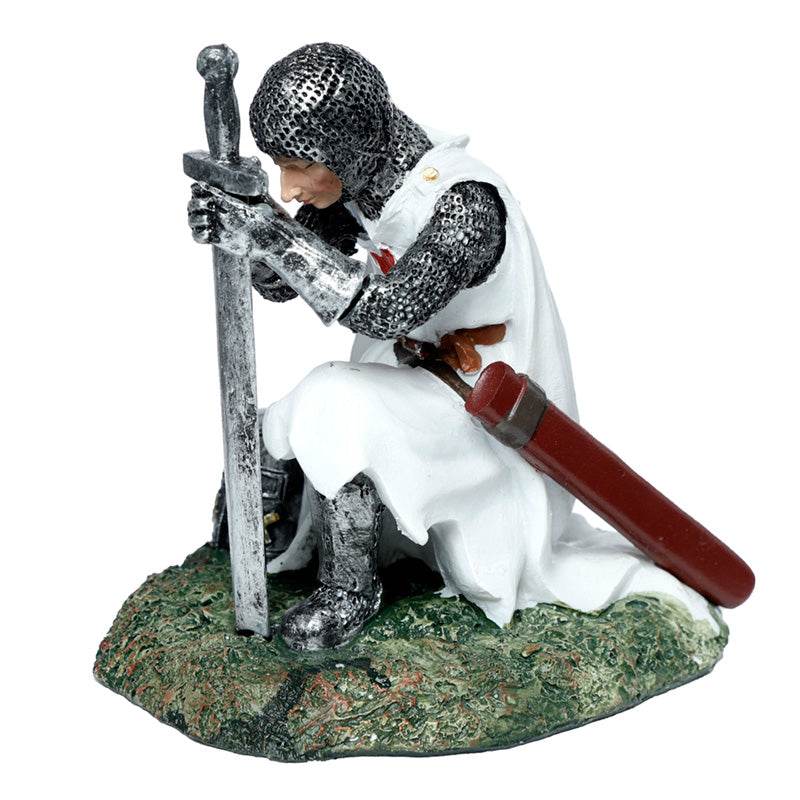 Protector of the Kingdom Knight Kneeling - Gift Arch