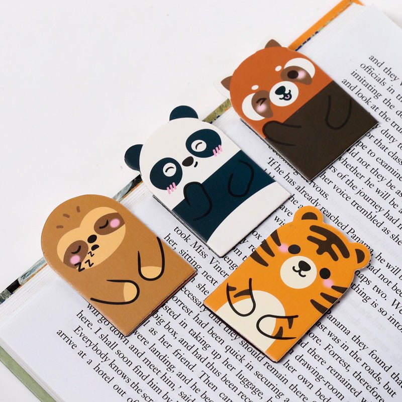 Adoramals Wild Shaped Magnetic Bookmark Set - Gift Arch