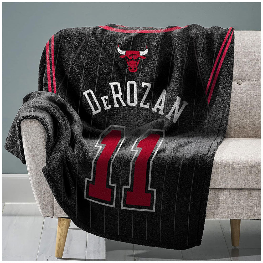 Chicago Bulls De Rozan Luxury Throw Blanket - Gift Arch