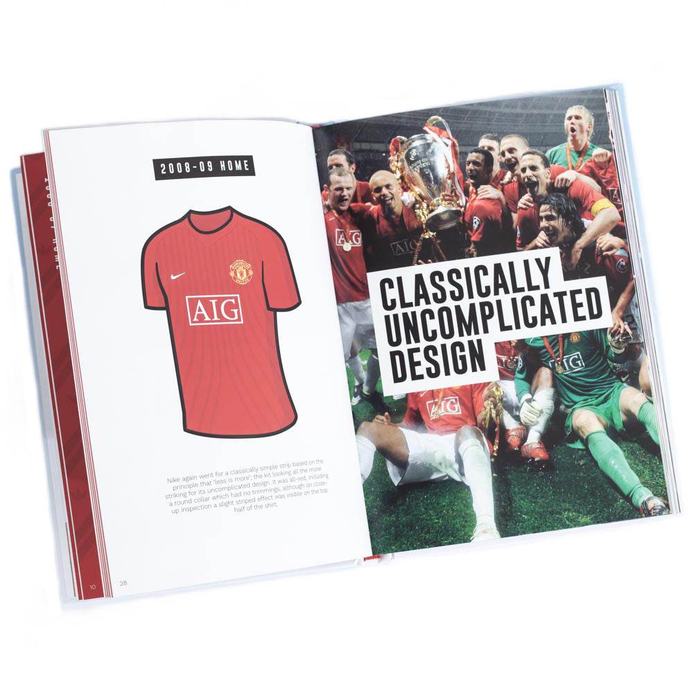 Manchester United Classic Kits Book - Gift Arch