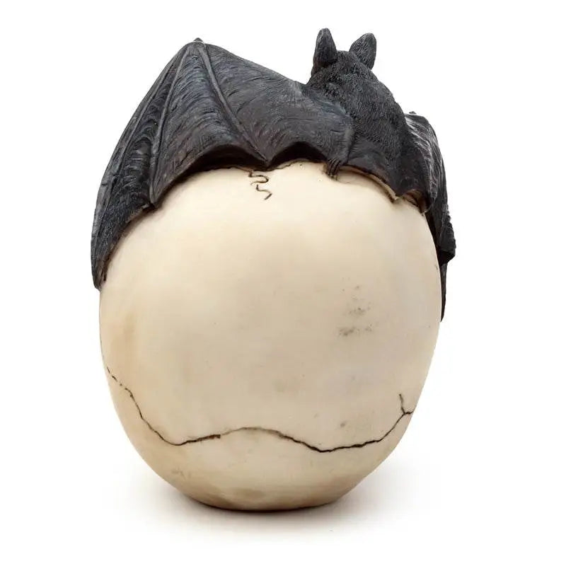 Gruesome Skull Head with Bat Decoration - Gothic Fantasy Skulls & Skeletons