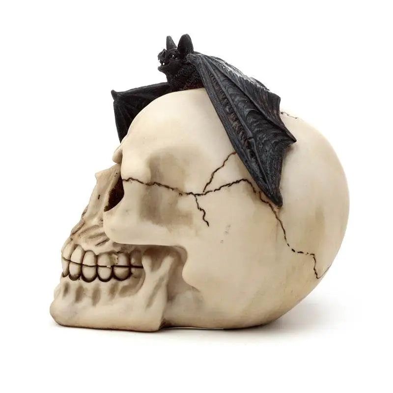 Gruesome Skull Head with Bat Decoration - Gothic Fantasy Skulls & Skeletons