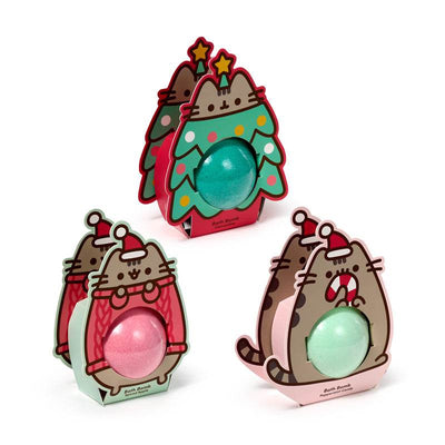 Christmas Pusheen the Cat Bath Bomb in a Shaped Gift Box - Gift Arch