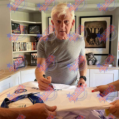 Leeds United FC 1992 Strachan Signed Shirt - Gift Arch